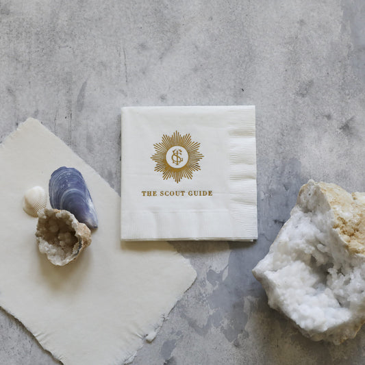 Medallion Napkins white